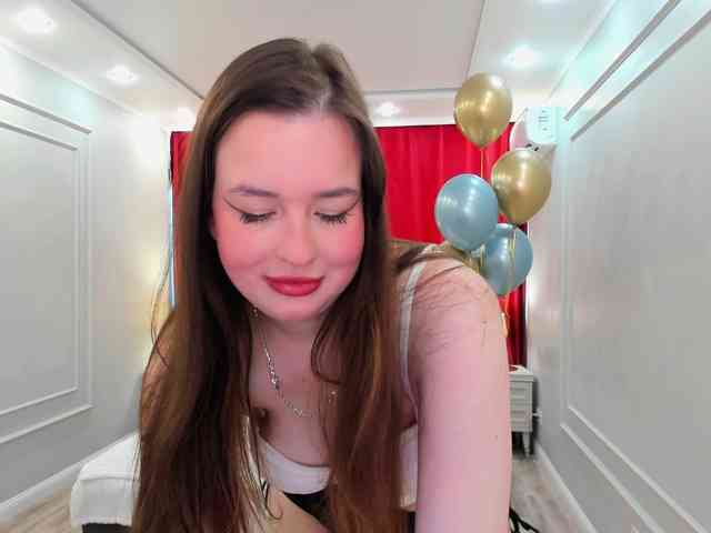 HoneyGlow webcam