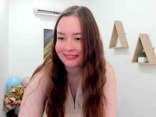 HoneyGlow webcam