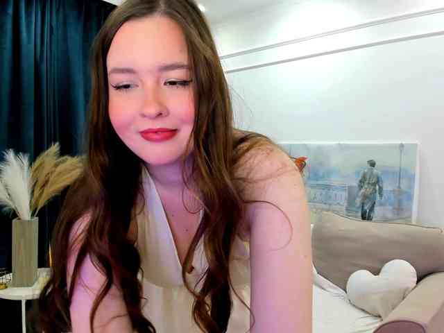 HoneyGlow webcam