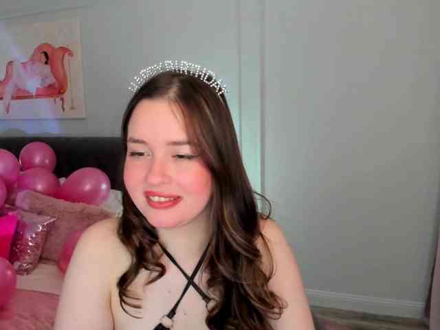HoneyGlow webcam