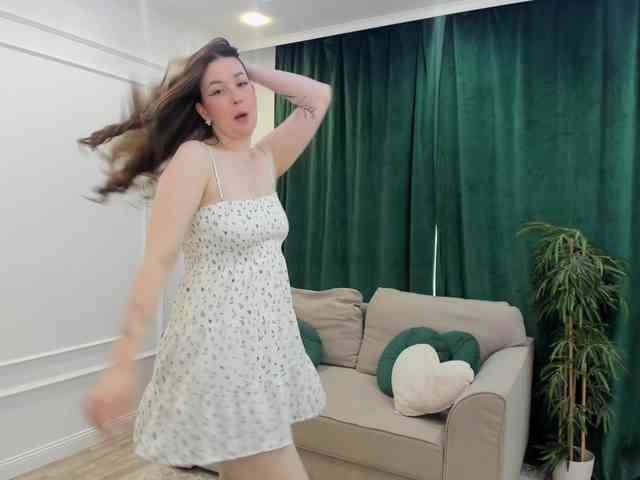 HoneyGlow webcam