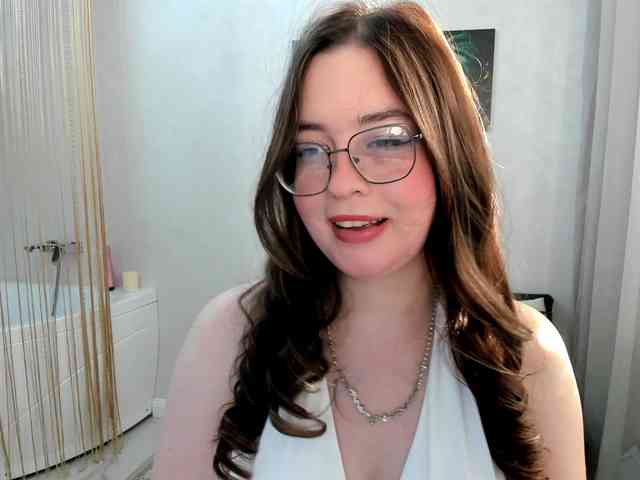 HoneyGlow webcam