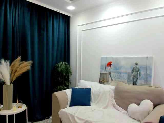 HoneyGlow webcam