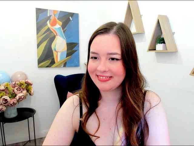 HoneyGlow webcam