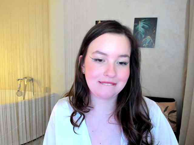 HoneyGlow webcam