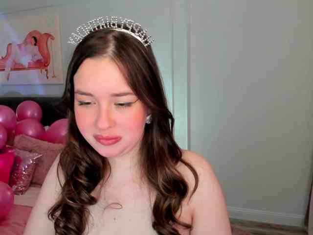 HoneyGlow webcam
