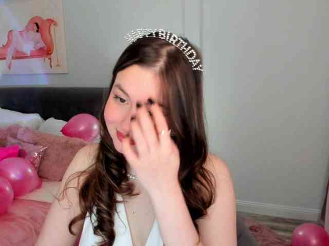 HoneyGlow webcam