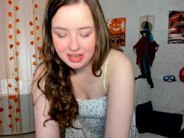 Model: HoneyGlow