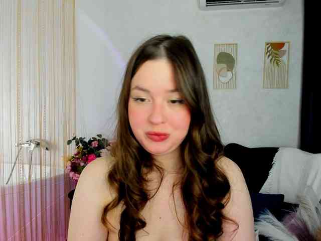 HoneyGlow webcam
