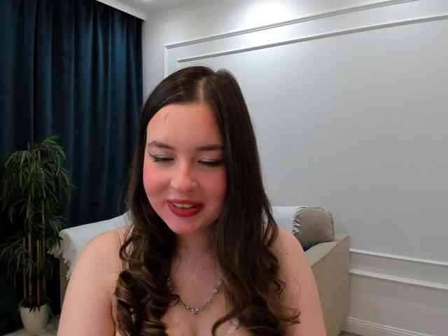 HoneyGlow webcam