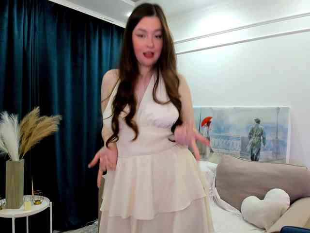 HoneyGlow webcam