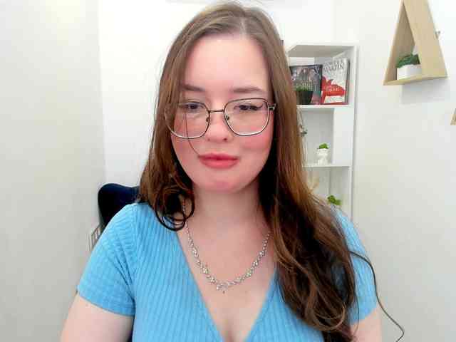 HoneyGlow webcam