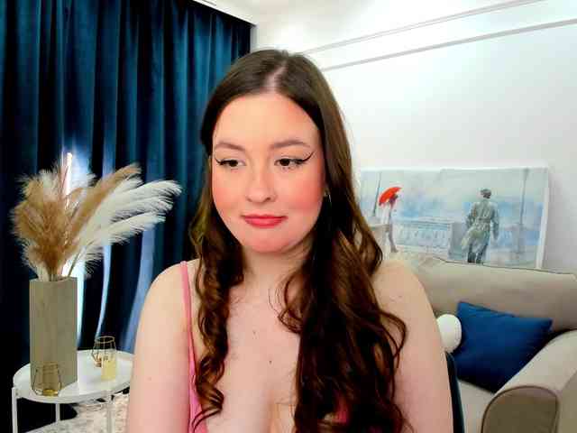 HoneyGlow webcam
