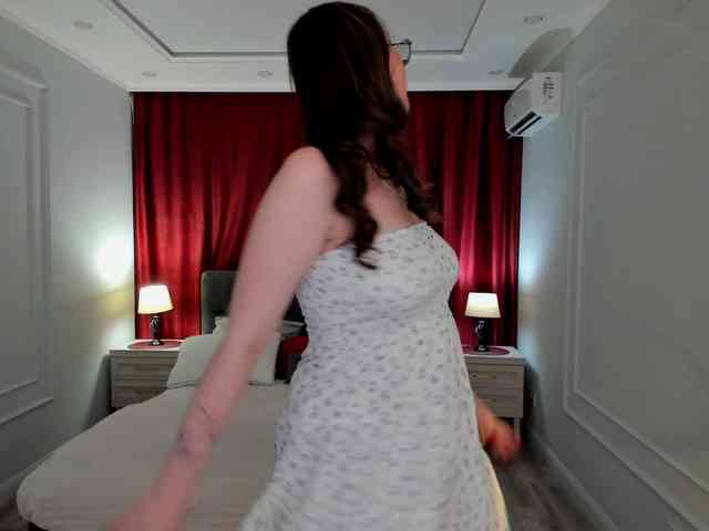 HoneyGlow webcam
