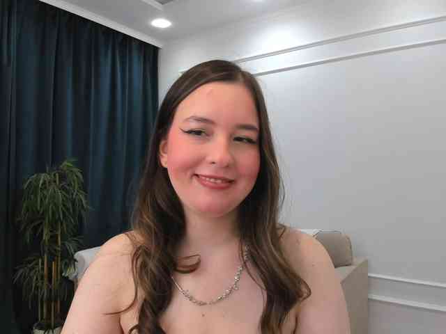 HoneyGlow webcam