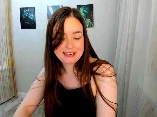 HoneyGlow webcam