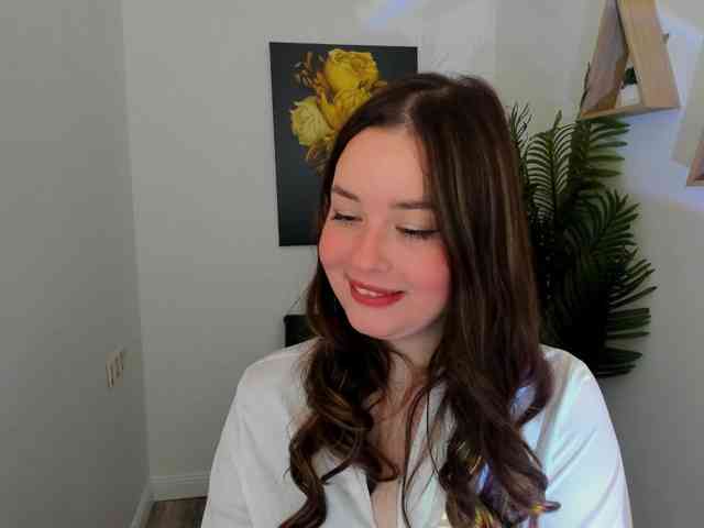 HoneyGlow webcam