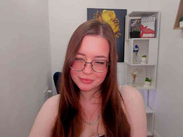 HoneyGlow webcam