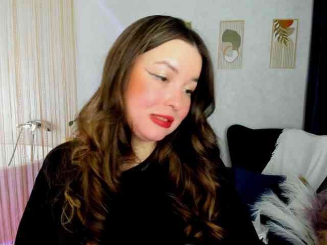 HoneyGlow webcam