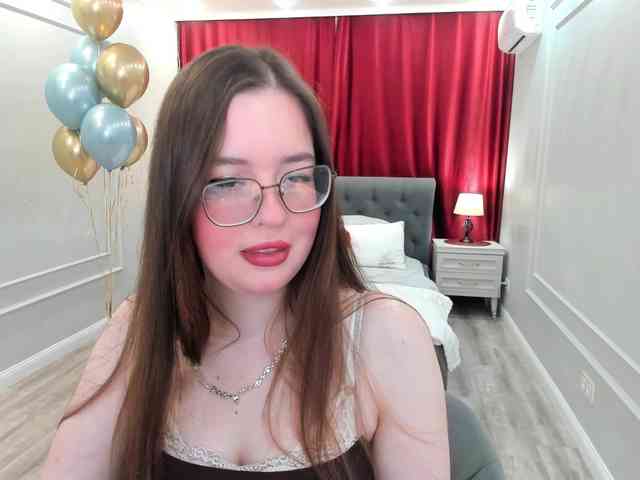 HoneyGlow webcam