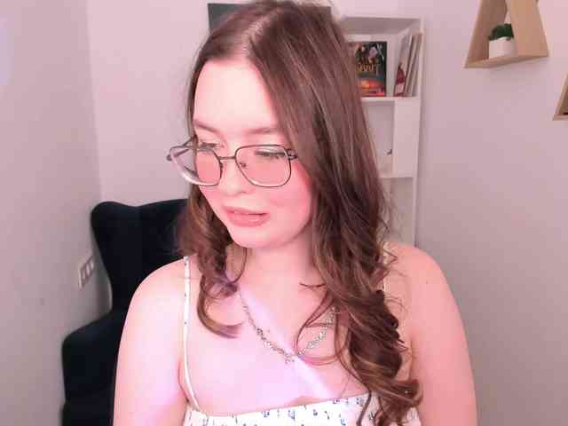 Model: HoneyGlow