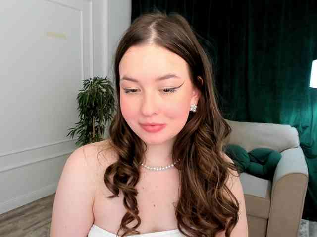 HoneyGlow webcam