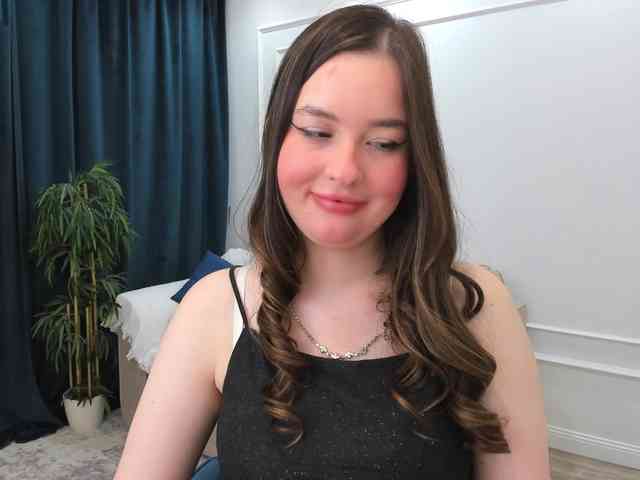 HoneyGlow webcam