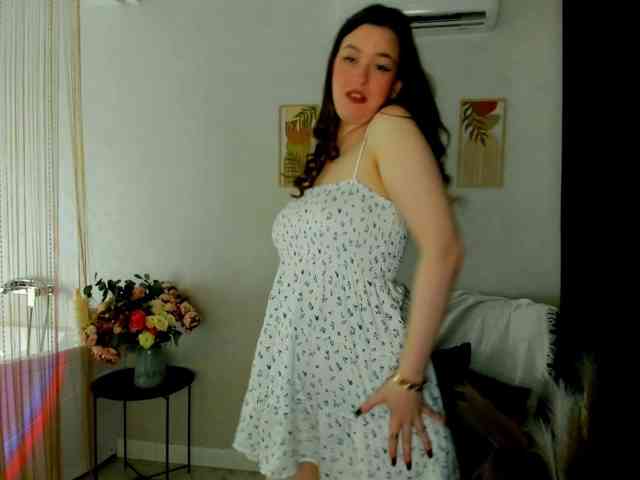 HoneyGlow webcam