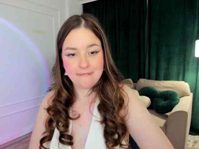 HoneyGlow webcam