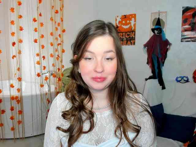 Model: HoneyGlow