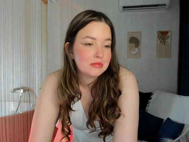 HoneyGlow webcam