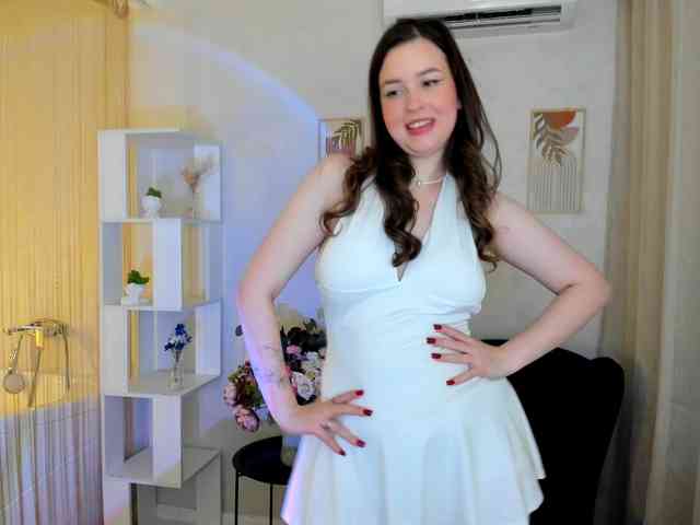 HoneyGlow webcam