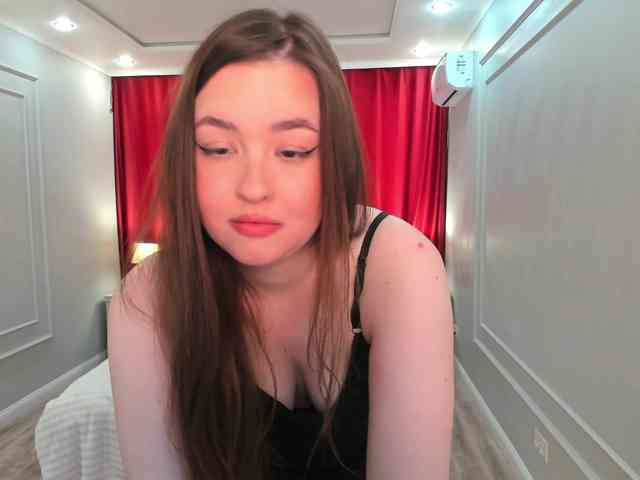 HoneyGlow webcam