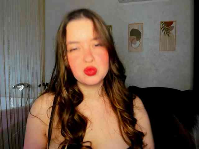Model: HoneyGlow