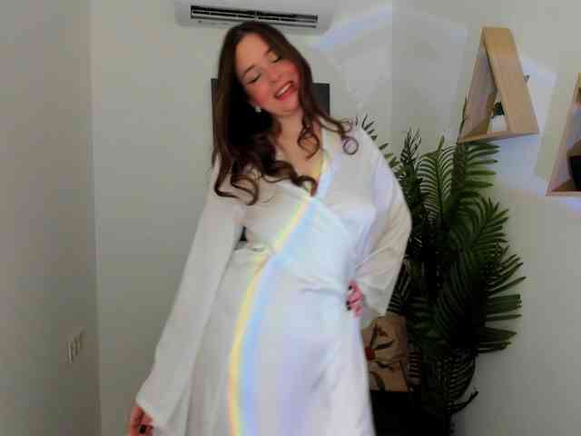 HoneyGlow webcam