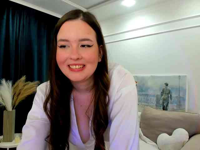 HoneyGlow webcam