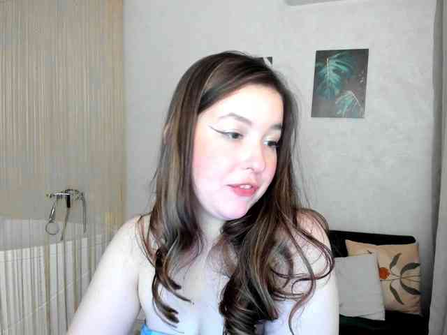 HoneyGlow webcam