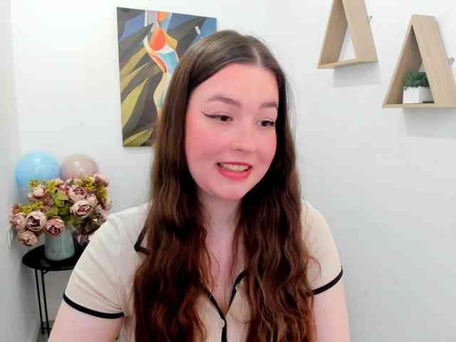HoneyGlow webcam