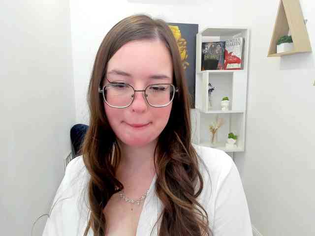 HoneyGlow webcam