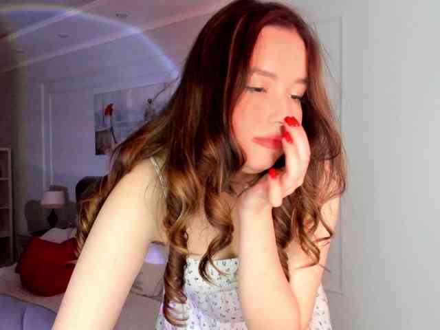 HoneyGlow webcam