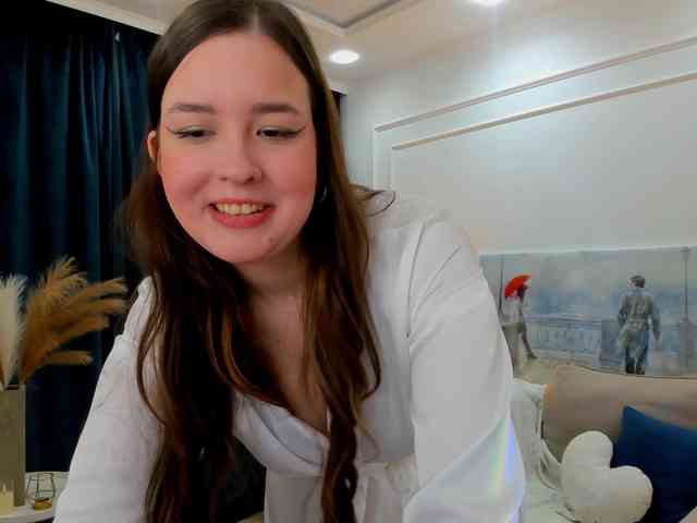 HoneyGlow webcam