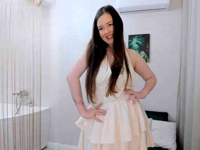 HoneyGlow webcam