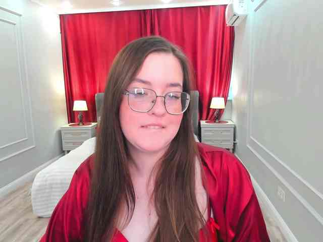 HoneyGlow webcam