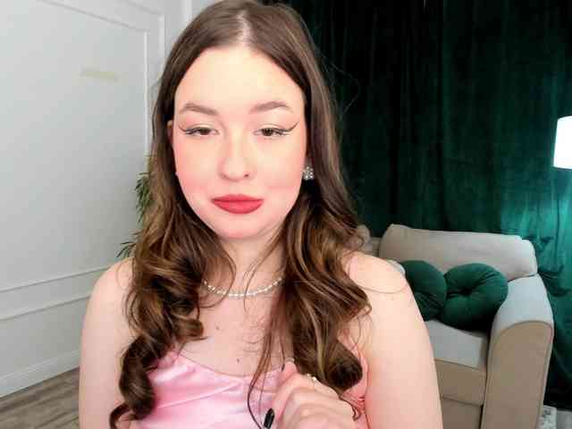 HoneyGlow webcam