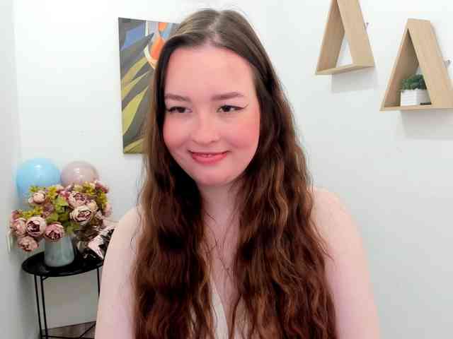 HoneyGlow webcam