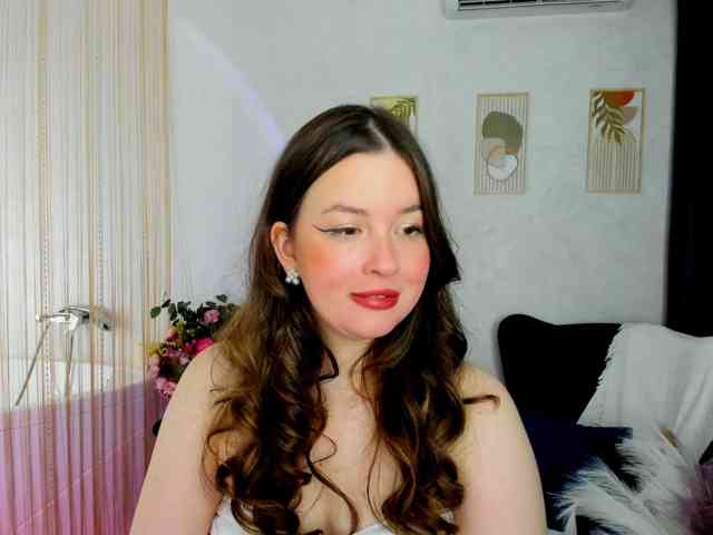 HoneyGlow webcam
