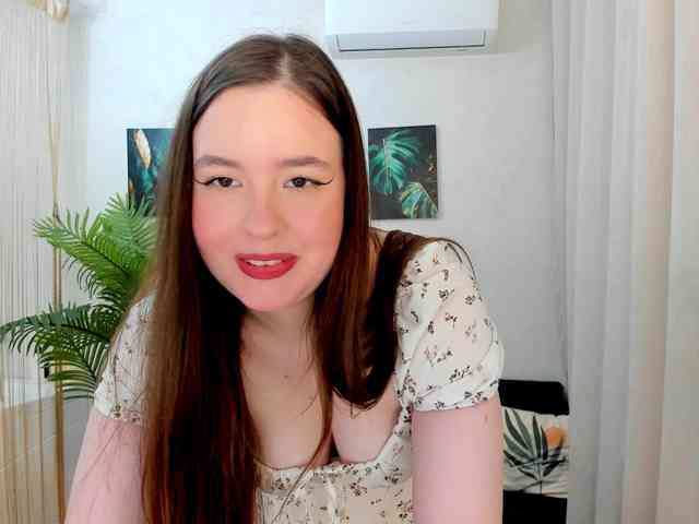 HoneyGlow webcam