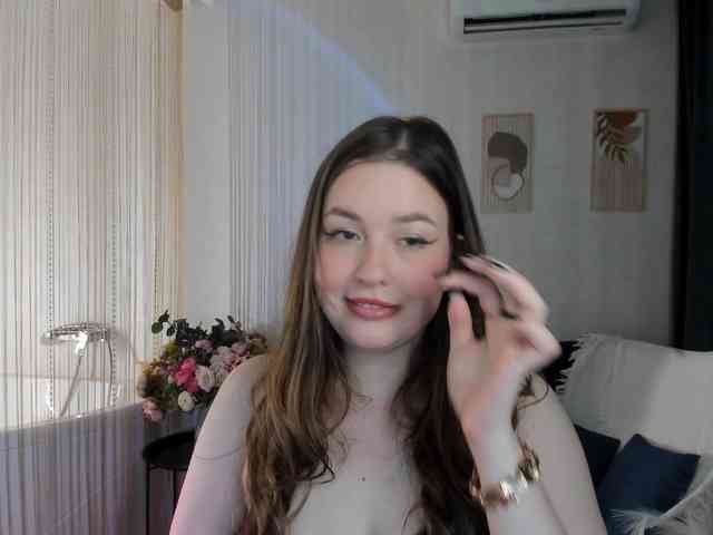 HoneyGlow webcam