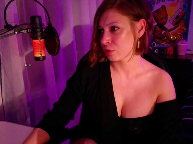 LadyLL