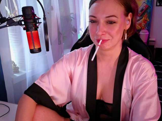 LadyLL